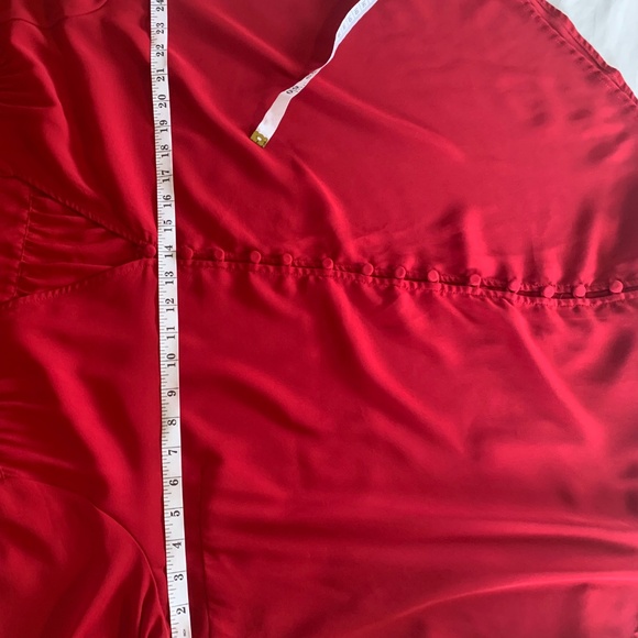 Torrid Size 3 Vibrant Red V-Neck Button Front Chiffon‎ Blouse - Flowy 3/4 Sleeve - Picture 9 of 9
